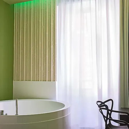 瑞皮塔瑞莱斯酒店